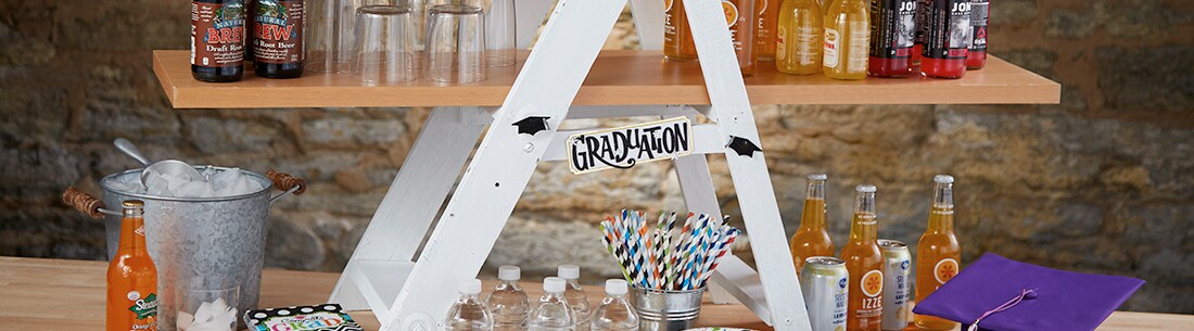Beverages with straws and tin cans of ice